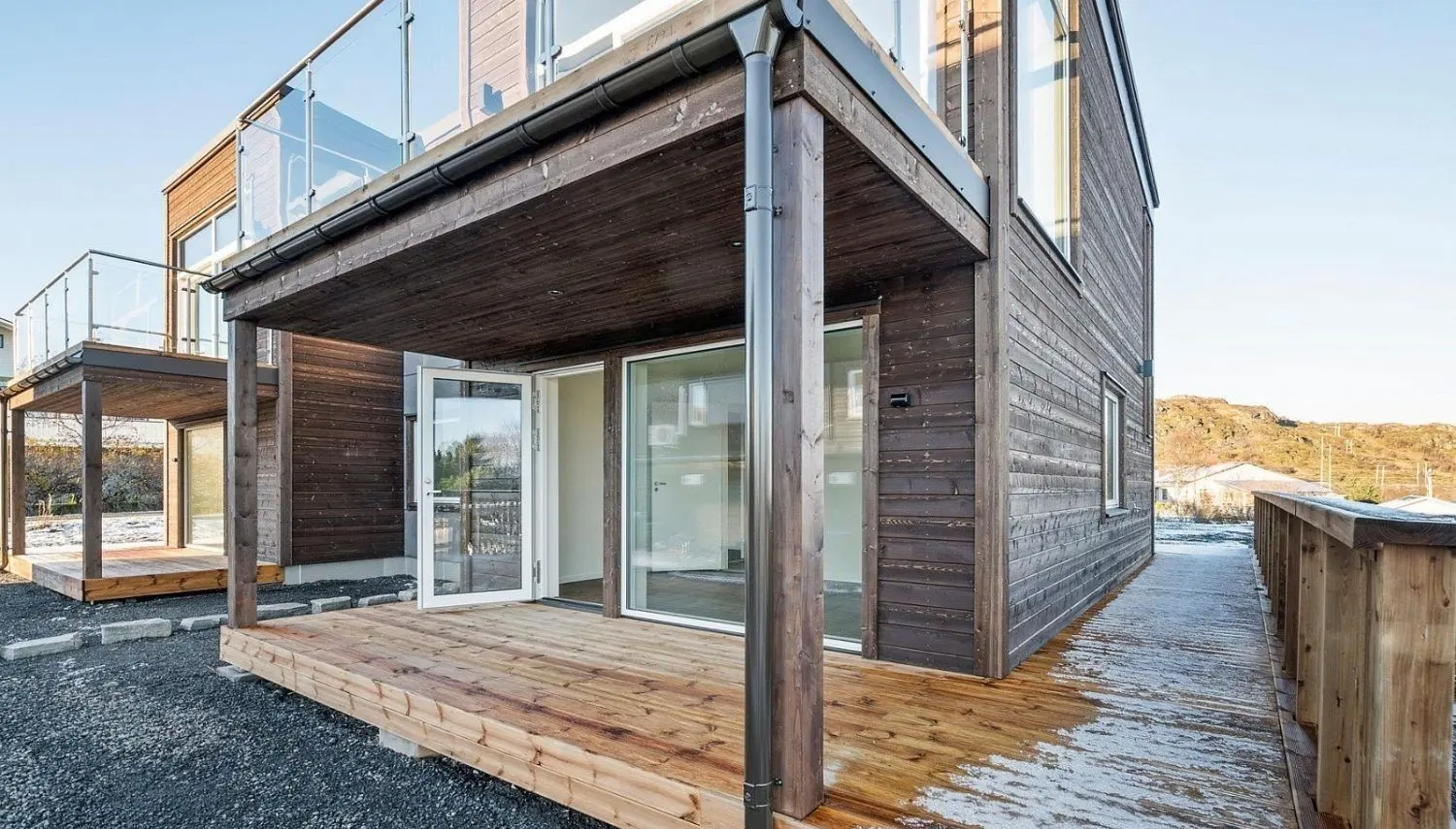 Svingveien — Double house, Gravdal, Lofoten, Norway — photo 5